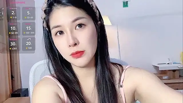 Snapshot of hhmimi_7 chatting on October 11, 2025, 1:56 pm hhmimi 7 online show from October 11, 2025, 1:56 pm