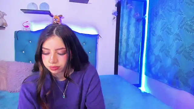 Mia  dreams online show from November 5, 2025, 10:46 pm