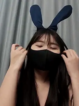 Puppet-Baby online show from October 22, 2025, 4:17 pm