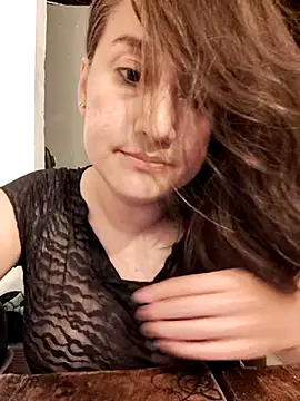 Snapshot of valery506 chatting on November 25, 2025, 3:07 am valery506 online show from November 25, 2025, 3:07 am