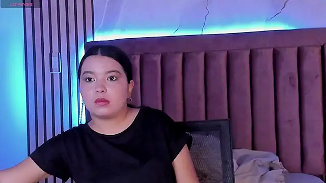 Snapshot of LunaWiill_ chatting on September 22, 2025, 12:22 pm LunaWiill online show from September 22, 2025, 12:22 pm