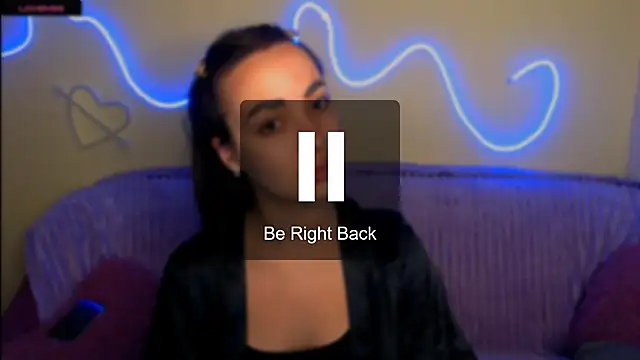 Mia cutie77 online show from October 25, 2025, 7:18 am