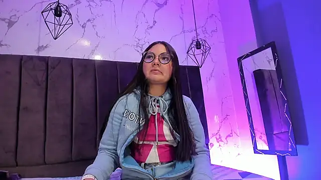 Snapshot of Kitty_chs1 chatting on September 29, 2025, 7:41 pm Kitty chs1 online show from September 29, 2025, 7:41 pm