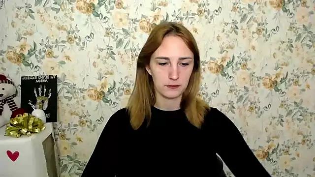 Snapshot of Milana_Cutie_ chatting on October 9, 2025, 6:03 am Milana Cutie  online show from October 9, 2025, 6:03 am