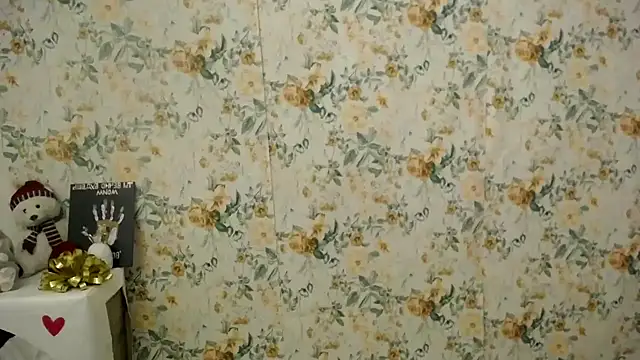 Snapshot of Milana_Cutie_ chatting on October 21, 2025, 5:51 am Milana Cutie  online show from October 21, 2025, 5:51 am