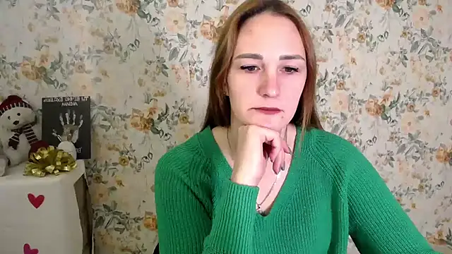 Snapshot of Milana_Cutie_ chatting on October 29, 2025, 8:13 am Milana Cutie  online show from October 29, 2025, 8:13 am