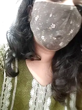 Snapshot of Bhaavyasingh chatting on November 4, 2025, 8:23 pm Bhaavyasingh online show from November 4, 2025, 8:23 pm