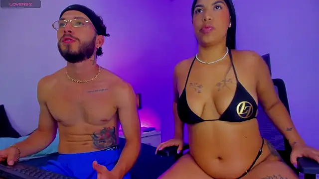 Violet and Paul online show from September 30, 2025, 3:12 am