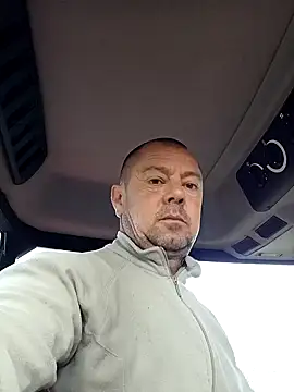 Snapshot of hugoboys4576 chatting on September 22, 2025, 7:36 am hugoboys4576 online show from September 22, 2025, 7:36 am