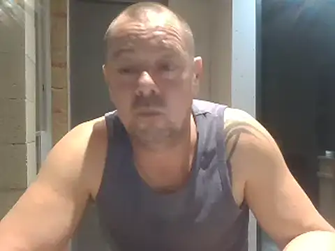 Snapshot of hugoboys4576 chatting on October 20, 2025, 4:40 pm hugoboys4576 online show from October 20, 2025, 4:40 pm