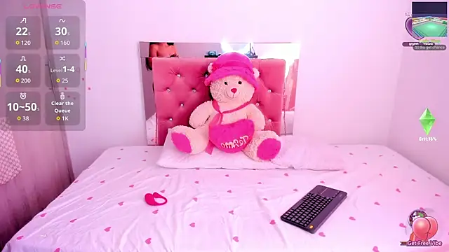 CatalinaBel online show from October 25, 2025, 6:08 pm