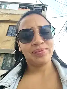 Snapshot of MILA__06 chatting on September 28, 2025, 12:23 pm MILA 06 online show from September 28, 2025, 12:23 pm