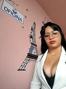 Snapshot of MILA__06 chatting on September 24, 2025, 12:22 pm MILA 06 online show from September 24, 2025, 12:22 pm