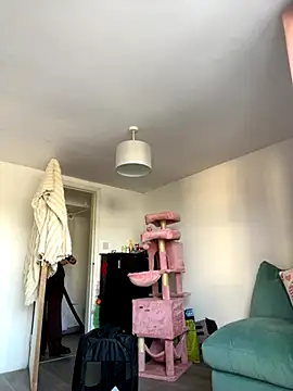 Snapshot of QueenStacyxox chatting on November 17, 2025, 2:32 pm QueenStacyxox online show from November 17, 2025, 2:32 pm