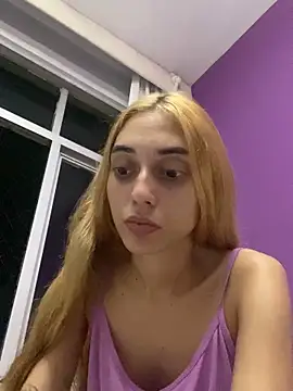 loirinhaaa online show from February 20, 2026, 4:42 am