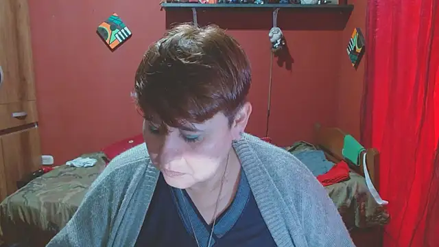 Snapshot of Sasharosee2 chatting on December 21, 2025, 1:35 pm Sasharosee2 online show from December 21, 2025, 1:35 pm