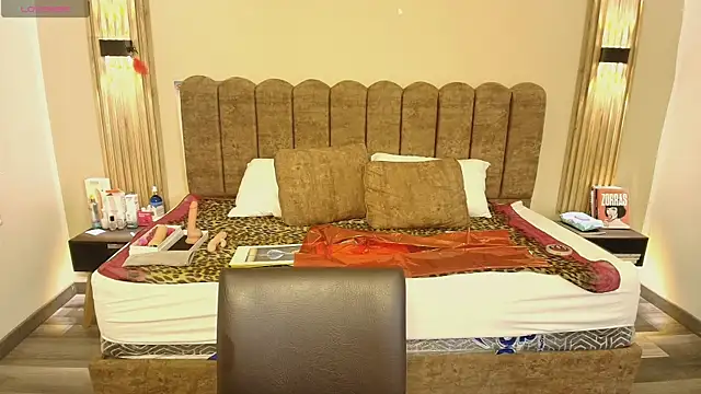 Snapshot of Sasharosee2 chatting on September 23, 2025, 11:50 am Sasharosee2 online show from September 23, 2025, 11:50 am