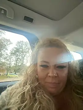 Snapshot of BonnyDesire chatting on November 11, 2025, 3:07 pm BonnyDesire online show from November 11, 2025, 3:07 pm