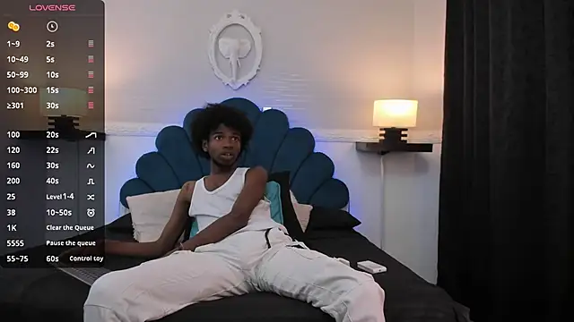 AllexJacob online show from October 7, 2025, 1:12 pm