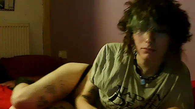 Nydia Levine online show from October 13, 2025, 2:18 pm