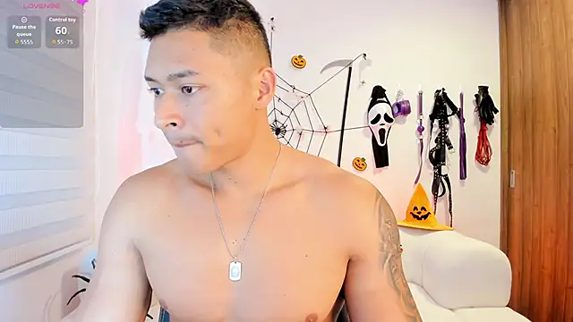 Snapshot of abu_dhabi_21 chatting on October 19, 2025, 11:29 pm abu dhabi 21 online show from October 19, 2025, 11:29 pm