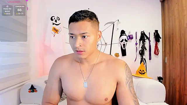 Snapshot of abu_dhabi_21 chatting on October 18, 2025, 12:56 am abu dhabi 21 online show from October 18, 2025, 12:56 am