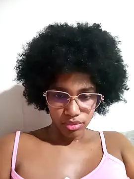 Beauty Luci online show from September 21, 2025, 3:33 am