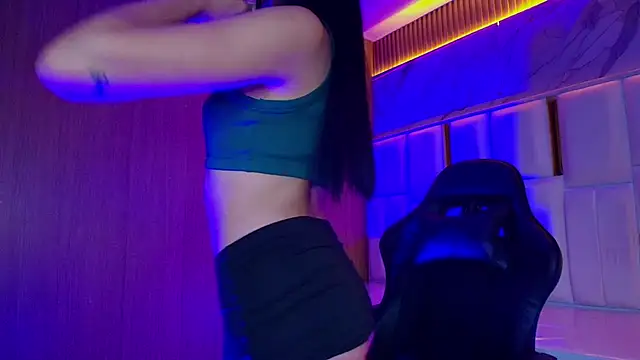 sophiadoll tf online show from October 6, 2025, 8:31 pm