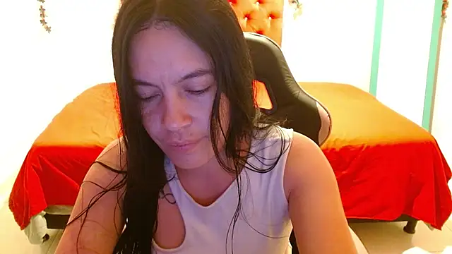 Snapshot of cristal1609 chatting on March 18, 2026, 1:02 pm cristal1609 online show from March 18, 2026, 1:02 pm