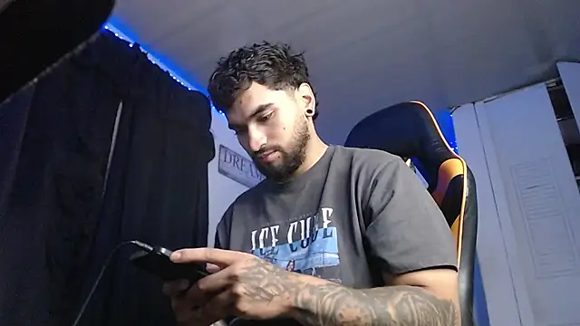 Chrys harris77 online show from October 2, 2025, 10:24 pm