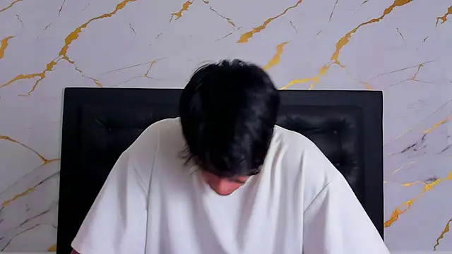 cody pipper  online show from October 20, 2025, 8:31 pm