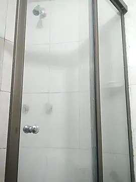 jenpaoo6- online show from October 5, 2025, 9:27 pm