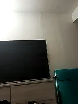 jenpaoo6- online show from October 14, 2025, 9:47 pm