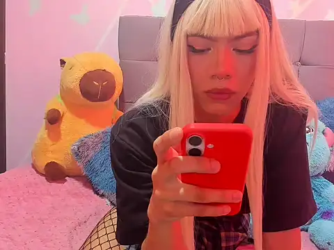 khloe vixen online show from September 17, 2025, 1:02 pm