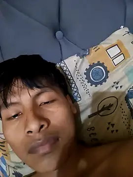 chrisdani25 online show from September 17, 2025, 5:20 am