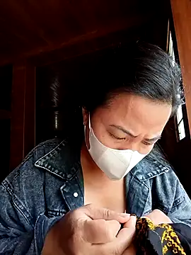 Snapshot of tulipsexy chatting on September 19, 2025, 3:54 am tulipsexy online show from September 19, 2025, 3:54 am