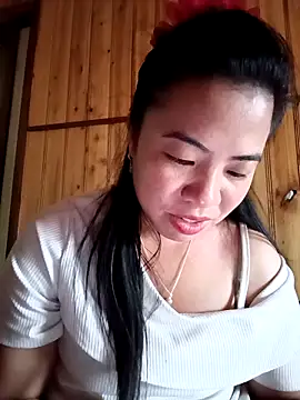 Snapshot of tulipsexy chatting on October 26, 2025, 9:20 am tulipsexy online show from October 26, 2025, 9:20 am