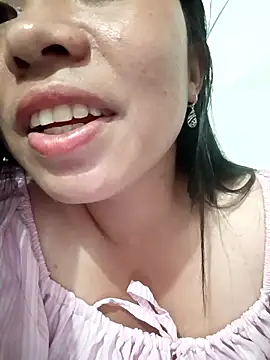 Snapshot of tulipsexy chatting on February 20, 2026, 6:26 am tulipsexy online show from February 20, 2026, 6:26 am