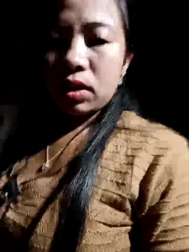 tulipsexy online show from December 3, 2025, 11:25 pm