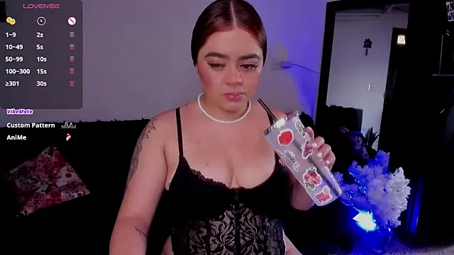 Snapshot of isabella_arias2 chatting on October 29, 2025, 8:08 pm isabella arias2 online show from October 29, 2025, 8:08 pm