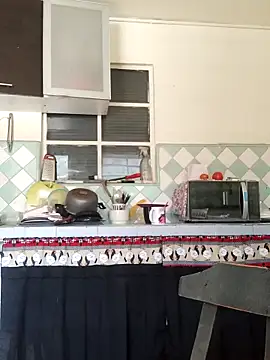 Vale stone  online show from April 7, 2026, 5:26 pm