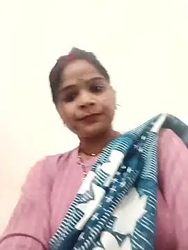 Hott cutgirl online show from June 3, 2026, 9:43 am