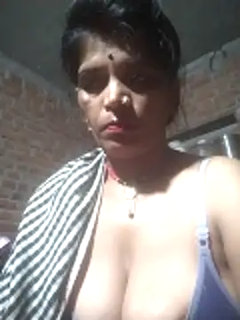 Snapshot of Hott_cutgirl chatting on October 7, 2025, 4:19 pm Hott cutgirl online show from October 7, 2025, 4:19 pm