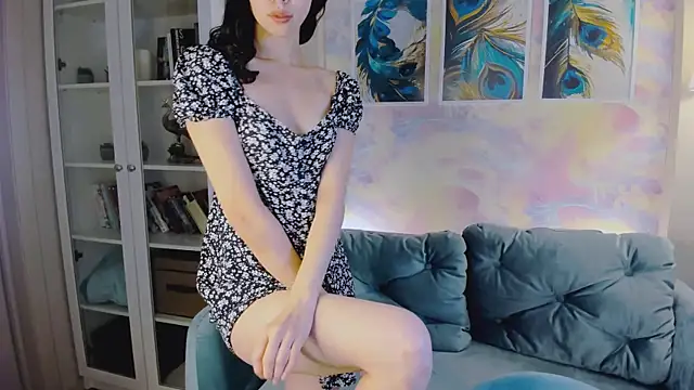 nancy posh online show from October 18, 2025, 1:13 pm