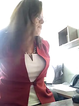 Snapshot of ValeriaLove43211 chatting on October 9, 2025, 8:59 am ValeriaLove43211 online show from October 9, 2025, 8:59 am