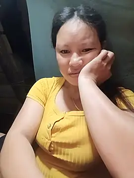 Snapshot of callistra chatting on July 17, 2026, 8:39 pm callistra online show from July 17, 2026, 8:39 pm