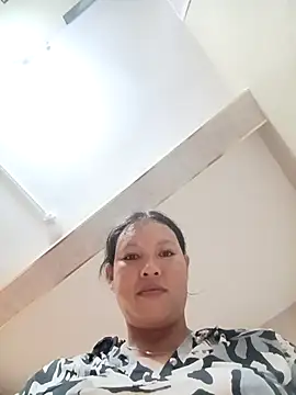 callistra online show from October 19, 2025, 1:58 pm