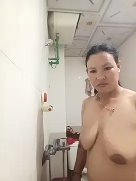 callistra online show from September 28, 2025, 3:41 pm