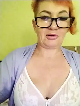 Snapshot of Alissa55552111 chatting on October 5, 2025, 6:37 am Alissa55552111 online show from October 5, 2025, 6:37 am