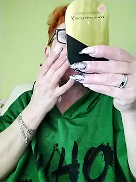 Alissa55552111 online show from April 17, 2026, 5:10 am